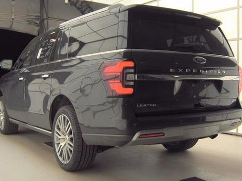 Used 2024 Ford Expedition Max Limited image 6