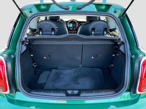 Used 2023 MINI Cooper 2-Door Hardtop image 28