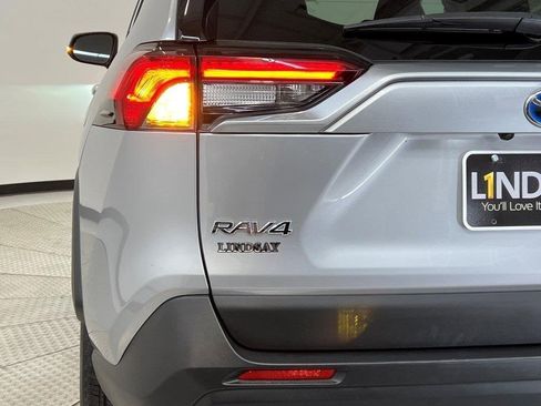 Used 2024 Toyota RAV4 XLE image 9