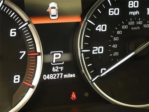 Used 2019 Acura TLX image 3