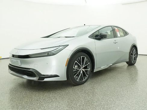 New 2026 Toyota Prius Limited FWD image 17