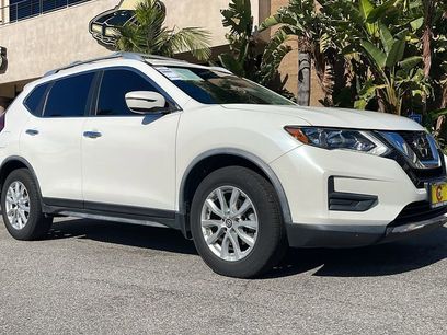 Used 2020 Nissan Rogue SV