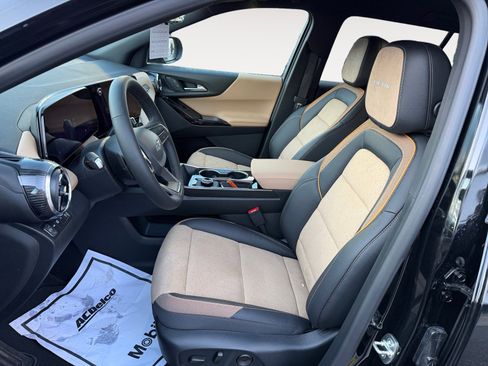 New 2026 Chevrolet Equinox ACTIV w/ Convenience Package III AWD/4WD image 9