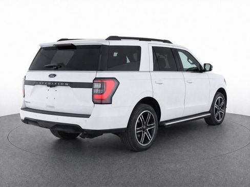 Used 2020 Ford Expedition Limited w/ Equipment Group 303A AWD/4WD image 3