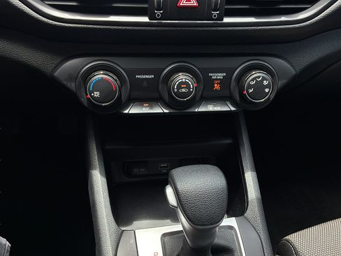 Used 2024 Kia Forte LXS w/ LXS Technology Package FWD image 21