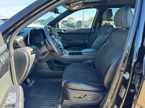 Used 2025 Hyundai Palisade Calligraphy image 11