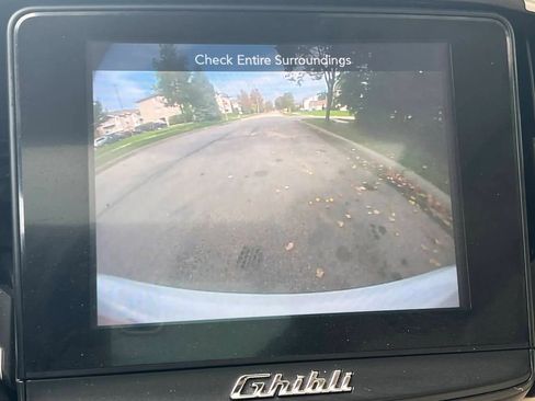 Used 2018 Maserati Ghibli S image 9