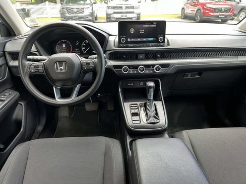 Used 2025 Honda HR-V LX image 12