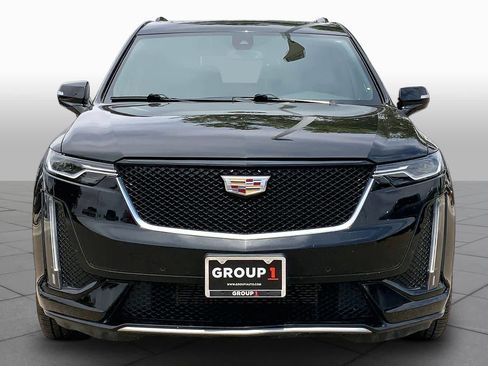 Used 2022 Cadillac XT6 Sport AWD/4WD image 4