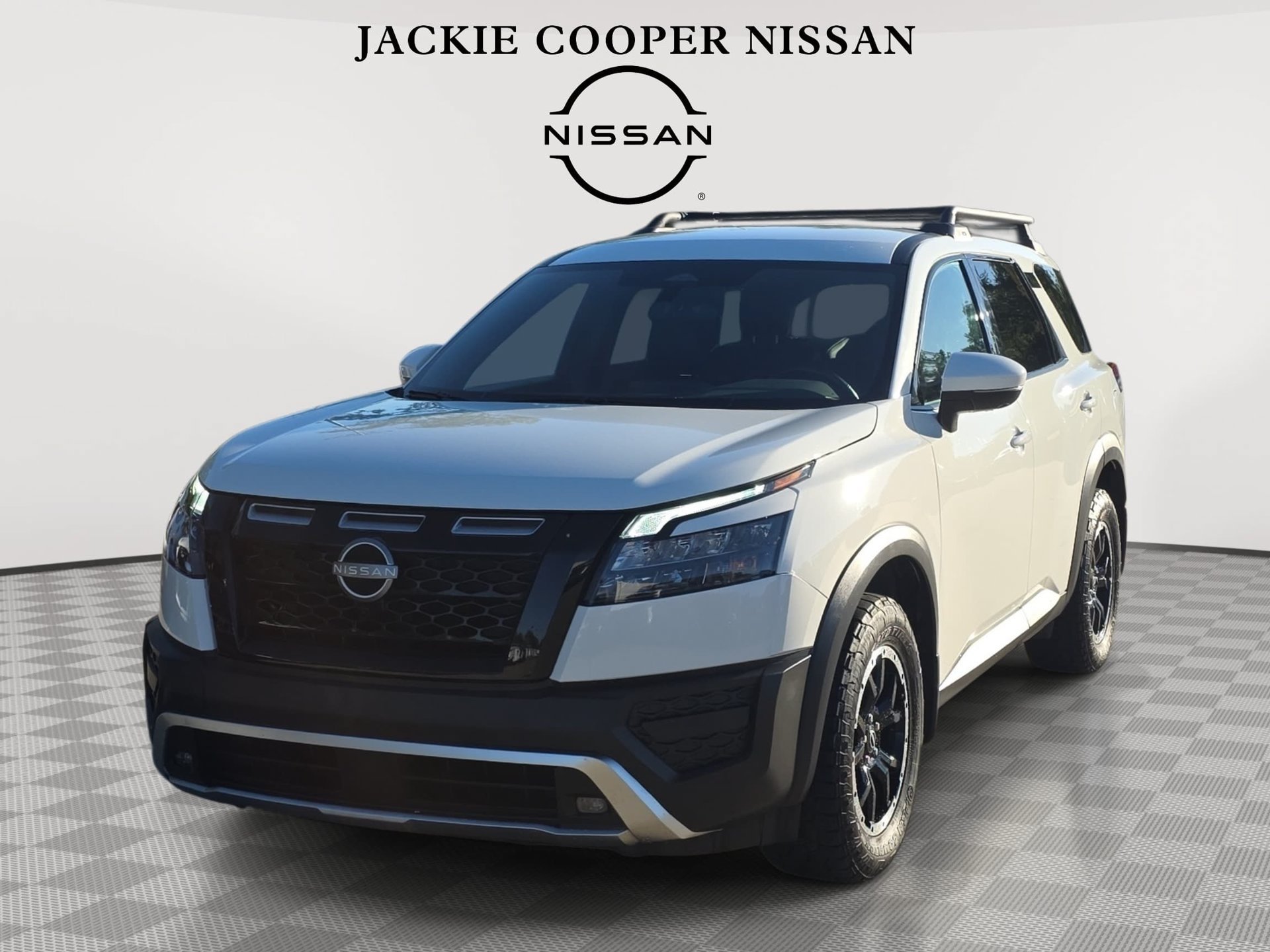Used 2025 Nissan Pathfinder Rock Creek AWD/4WD image 1