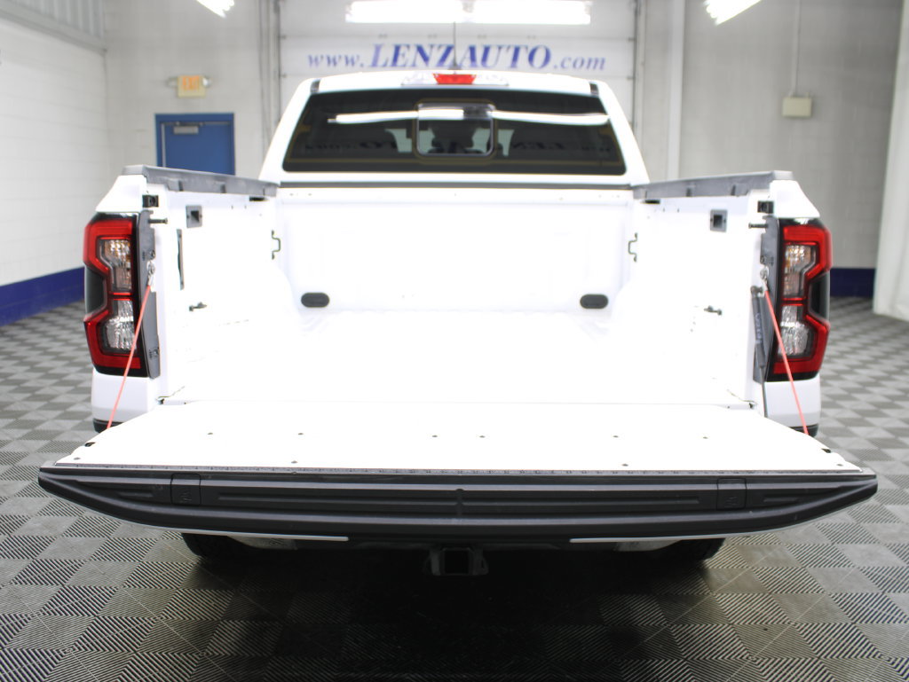 Used 2025 Ford Ranger XLT w/ Chrome Accent Package AWD/4WD image 39
