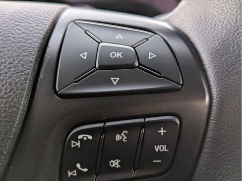 Certified 2022 Ford Ranger Lariat w/ Tremor Off-Road Package image 18