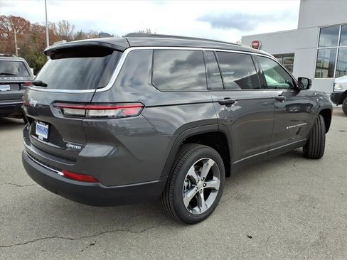 New 2025 Jeep Grand Cherokee L Limited image 4