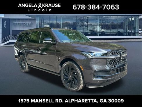 New 2026 Lincoln Navigator Reserve AWD/4WD image 1