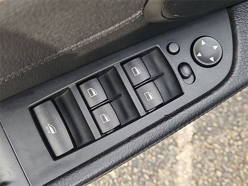 Used 2015 BMW Z4 sDrive28i image 21