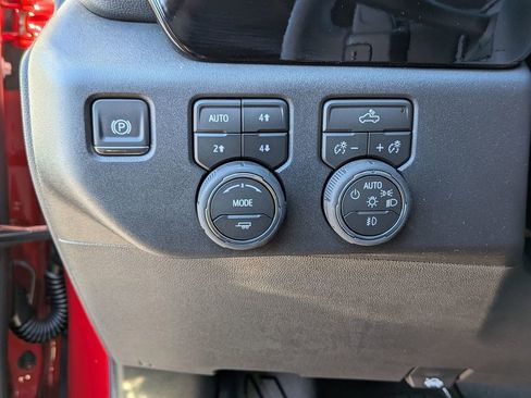 New 2026 Chevrolet Silverado 1500 LT Trail Boss w/ Convenience Package II image 16