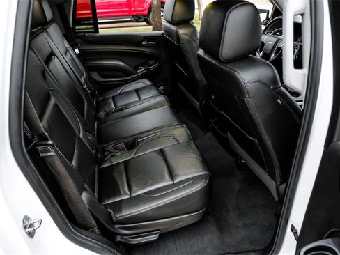 Used 2019 Chevrolet Tahoe LT image 35