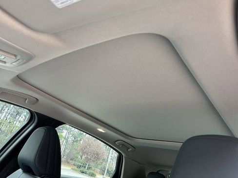 Certified 2023 Nissan Ariya image 17