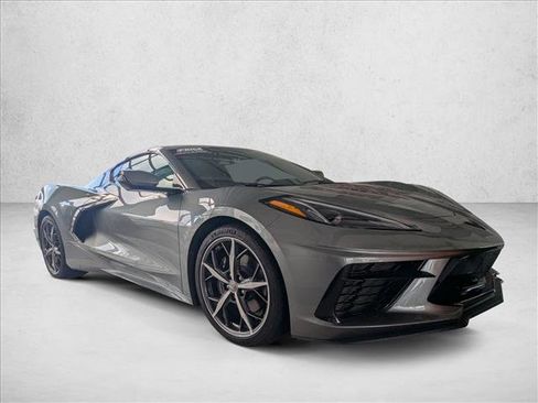 Used 2023 Chevrolet Corvette Stingray Coupe w/ 1LT image 2