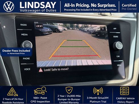 Certified 2024 Volkswagen Tiguan SE w/ Panoramic Sunroof Package AWD/4WD image 19