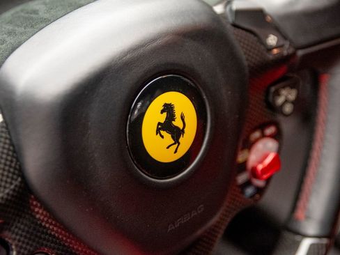 Used 2015 Ferrari 458 Speciale Coupe RWD image 13