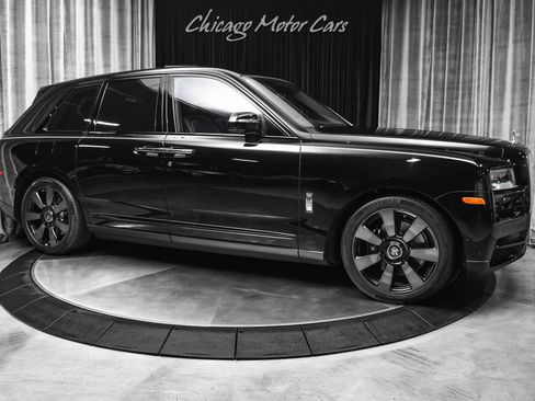Used 2023 Rolls-Royce Cullinan w/ Cullinan Package AWD/4WD image 6