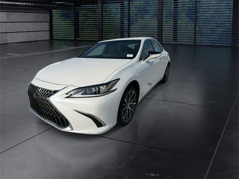 New 2025 Lexus ES 350 w/ Premium Package image 4