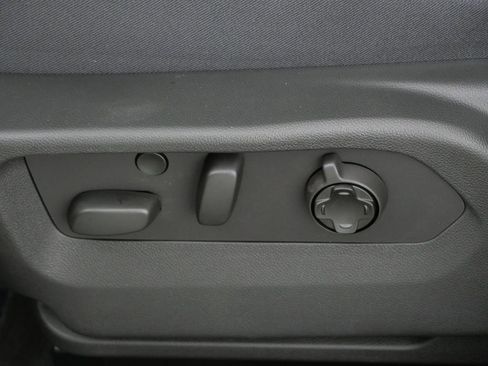 New 2026 Buick Envision Avenir image 15