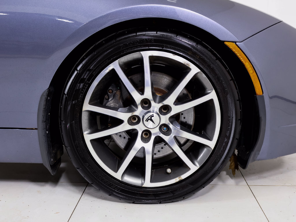 Used 2010 Tesla Roadster Sport RWD image 19