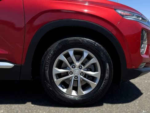 Used 2019 Hyundai Santa Fe SEL FWD image 10