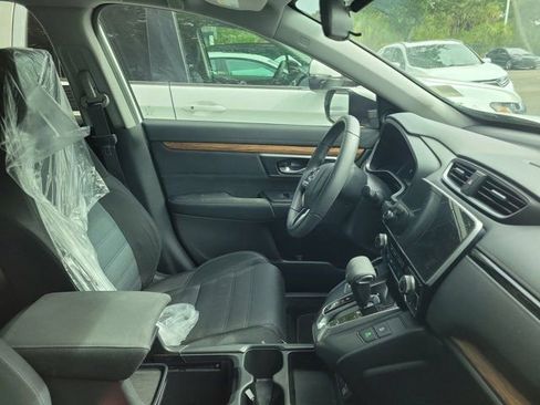 Used 2021 Honda CR-V EX image 2