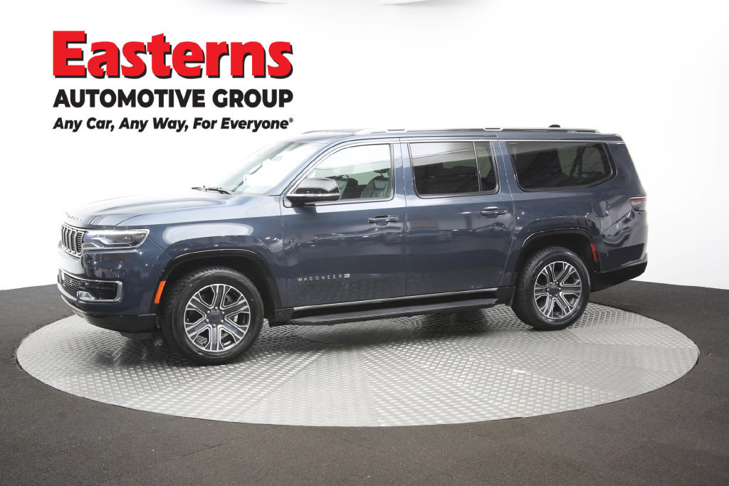 Used 2024 Jeep Wagoneer L Series II w/ Flexible Seating Group RWD image 66