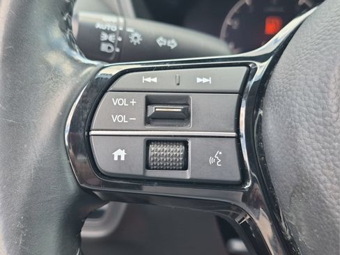 Certified 2023 Honda HR-V EX-L image 13