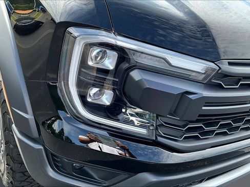 Used 2025 Ford Ranger Raptor AWD/4WD image 34