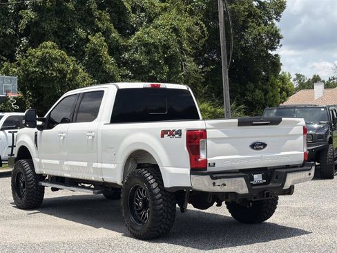 Used 2018 Ford F250 Lariat w/ Lariat Ultimate Package AWD/4WD image 4