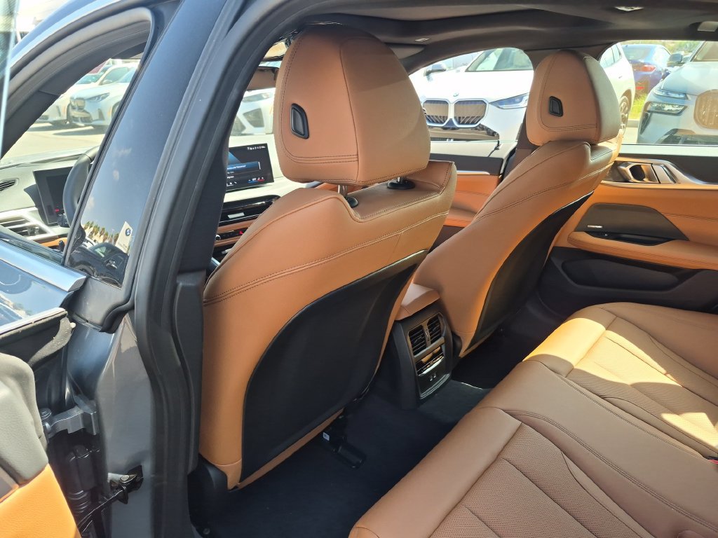New 2026 BMW i4 xDrive40i w/ Premium Package AWD/4WD image 36