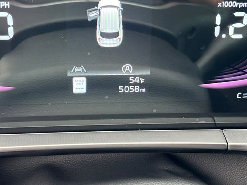 Certified 2025 Kia Telluride S image 32