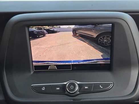 Used 2023 Chevrolet Camaro LT RWD image 18