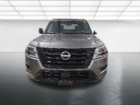 Used 2024 Nissan Armada SL w/ Midnight Edition Package AWD/4WD image 10