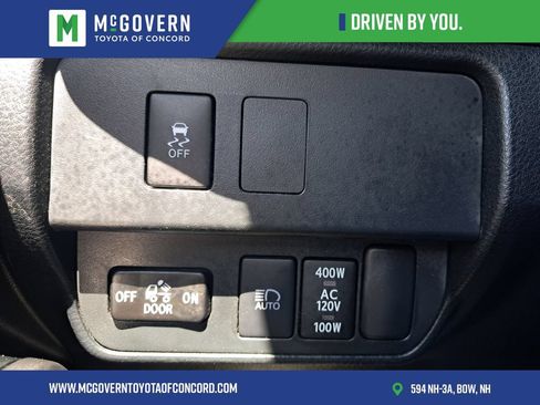 Used 2023 Toyota Tacoma TRD Sport w/ Technology Package AWD/4WD image 25