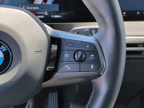 Used 2025 BMW iX M60 image 20