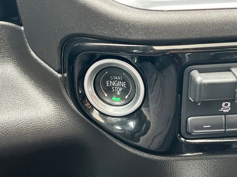 Used 2024 GMC Sierra 1500 SLT w/ SLT Premium Plus Package image 34