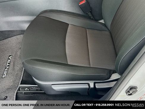 Certified 2025 Nissan Sentra SV FWD image 18