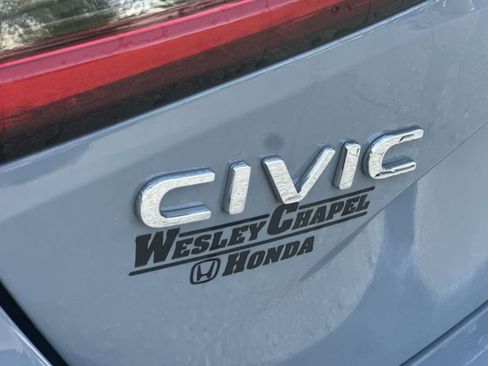 Used 2024 Honda Civic Sport image 11