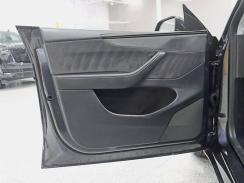 Used 2026 Tesla Model Y Long Range image 34