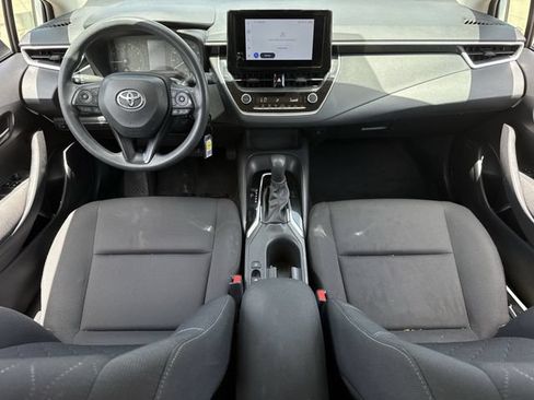Used 2024 Toyota Corolla LE FWD image 11