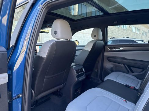 New 2025 Volkswagen Atlas Cross Sport SEL image 30