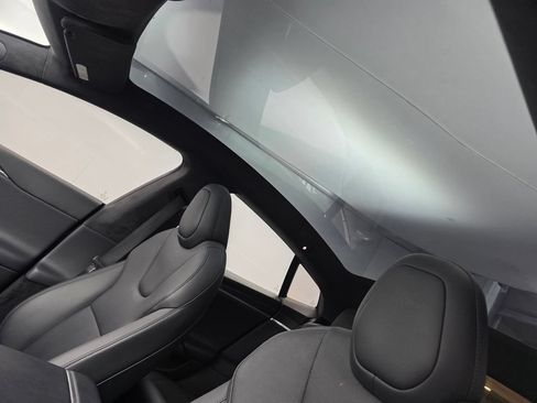 Used 2024 Tesla Model S AWD/4WD image 12