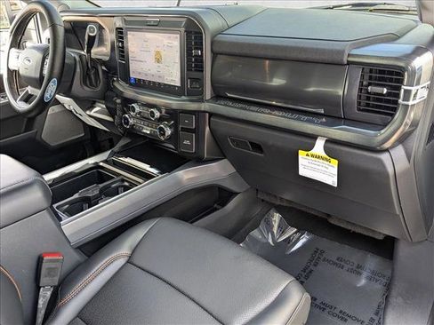 Used 2025 Ford F250 Lariat w/ Black Appearance Package AWD/4WD image 21