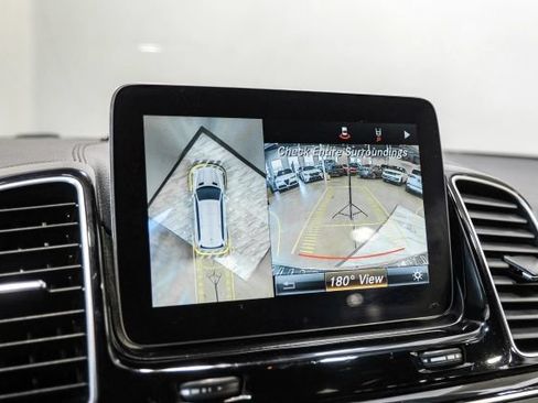 Used 2017 Mercedes-Benz GLS 550 4MATIC image 29
